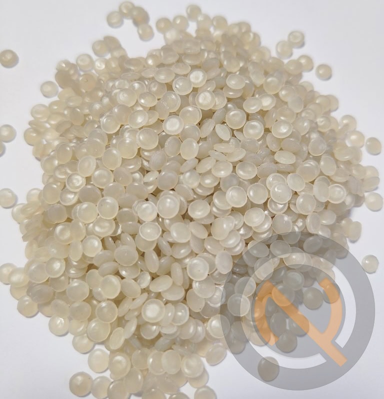 rLLDPE Transparent granulate MFI 2.0-2.5